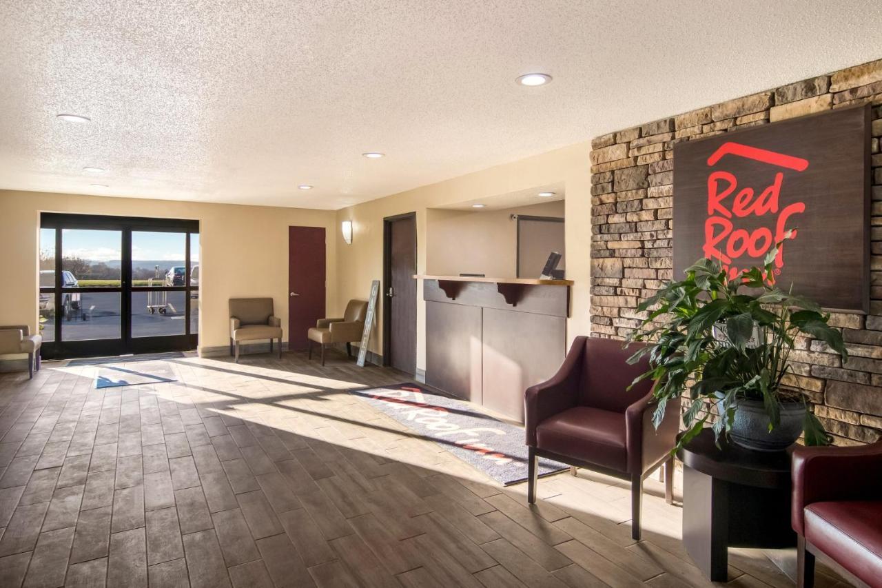 Red Roof Inn Грінсбург Екстер'єр фото