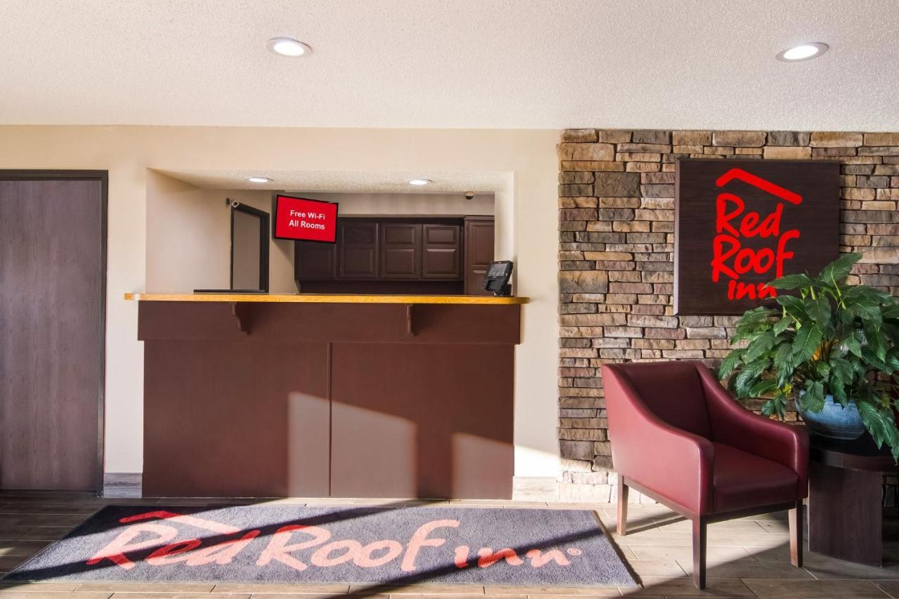 Red Roof Inn Грінсбург Екстер'єр фото
